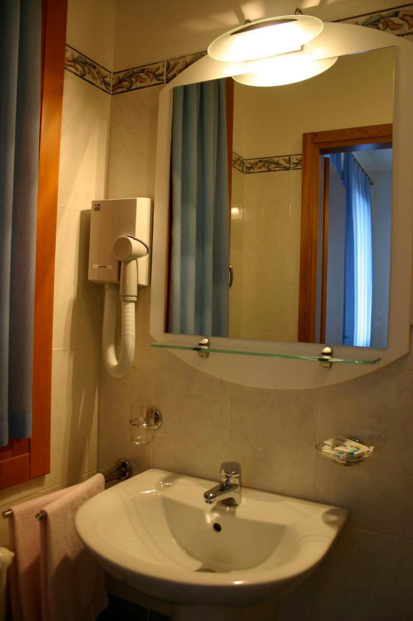 Hotel La Rua Carre Camera foto